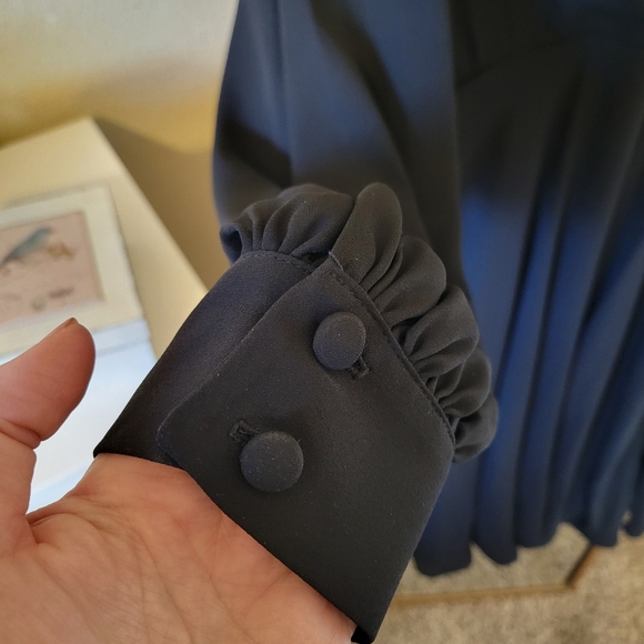 BNWT La Femme En Noir Faux Wrap Dress in Black size L - Picture 4 of 6